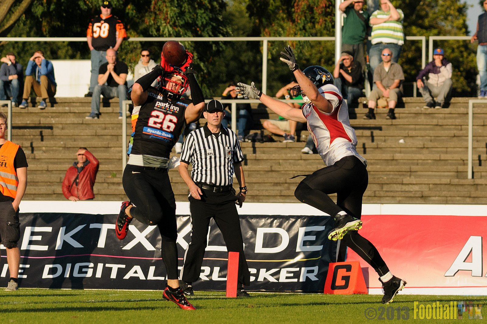 Düsseldorf Panther vs. Cologne Falcons - 31.08.2013 GFL Nord: Düsseldorf Panther vs. Cologne Falcons (28:21) 