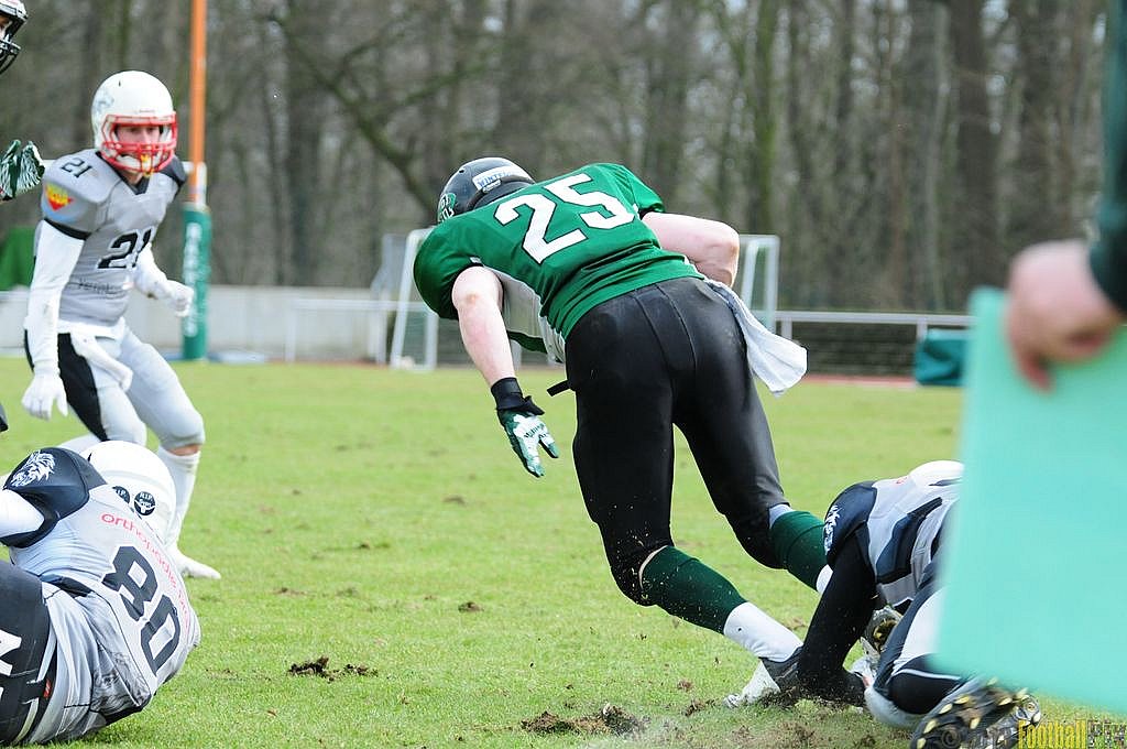 		Rheine Raptors vs. Mnchengladbach Wolfpack  - 13.04.2013 Rheine Raptors vs. Mönchengladbach Wolfpack (20:20) 
