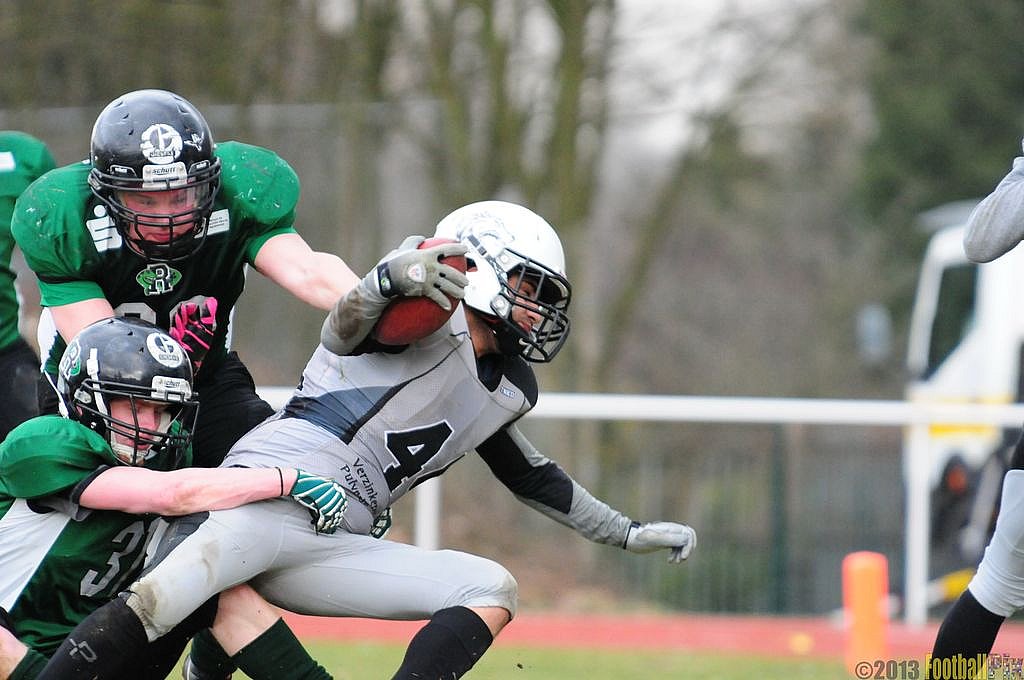 		Rheine Raptors vs. Mnchengladbach Wolfpack  - 13.04.2013 Rheine Raptors vs. Mönchengladbach Wolfpack (20:20) 