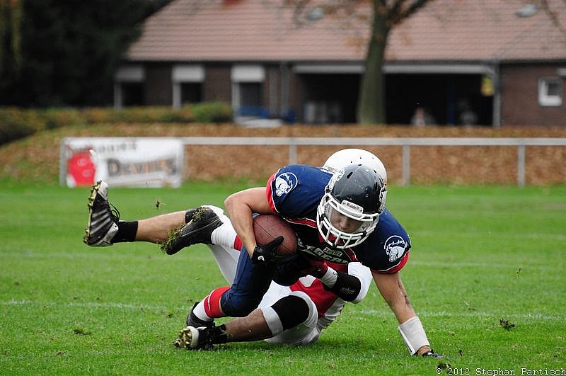 Gelsenkirchen Devils vs Recklinghausen Chargers - 20.10.2012 Gelsenkirchen Devils vs. Recklinghausen Chargers (27:7) 