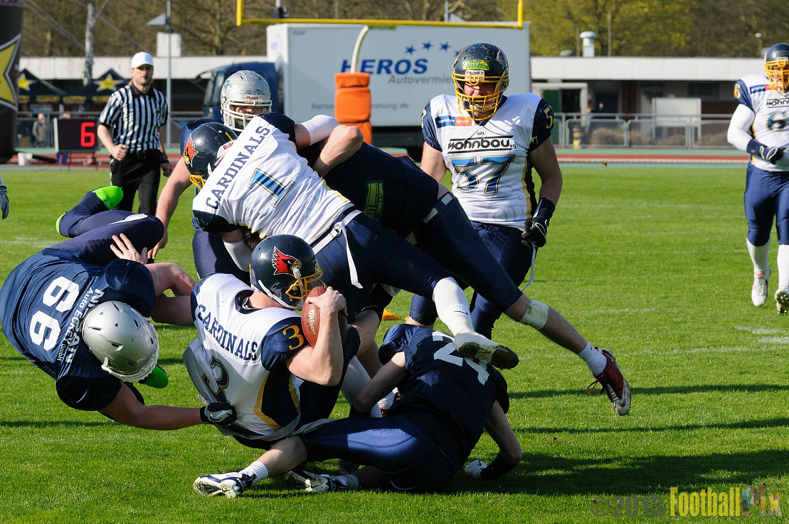 Essen Assindia Cardinals vs. Bochum Cadets - 20.04.2013 Essen Assindia Cardinals vs. Bochum Cadets (54:13) 