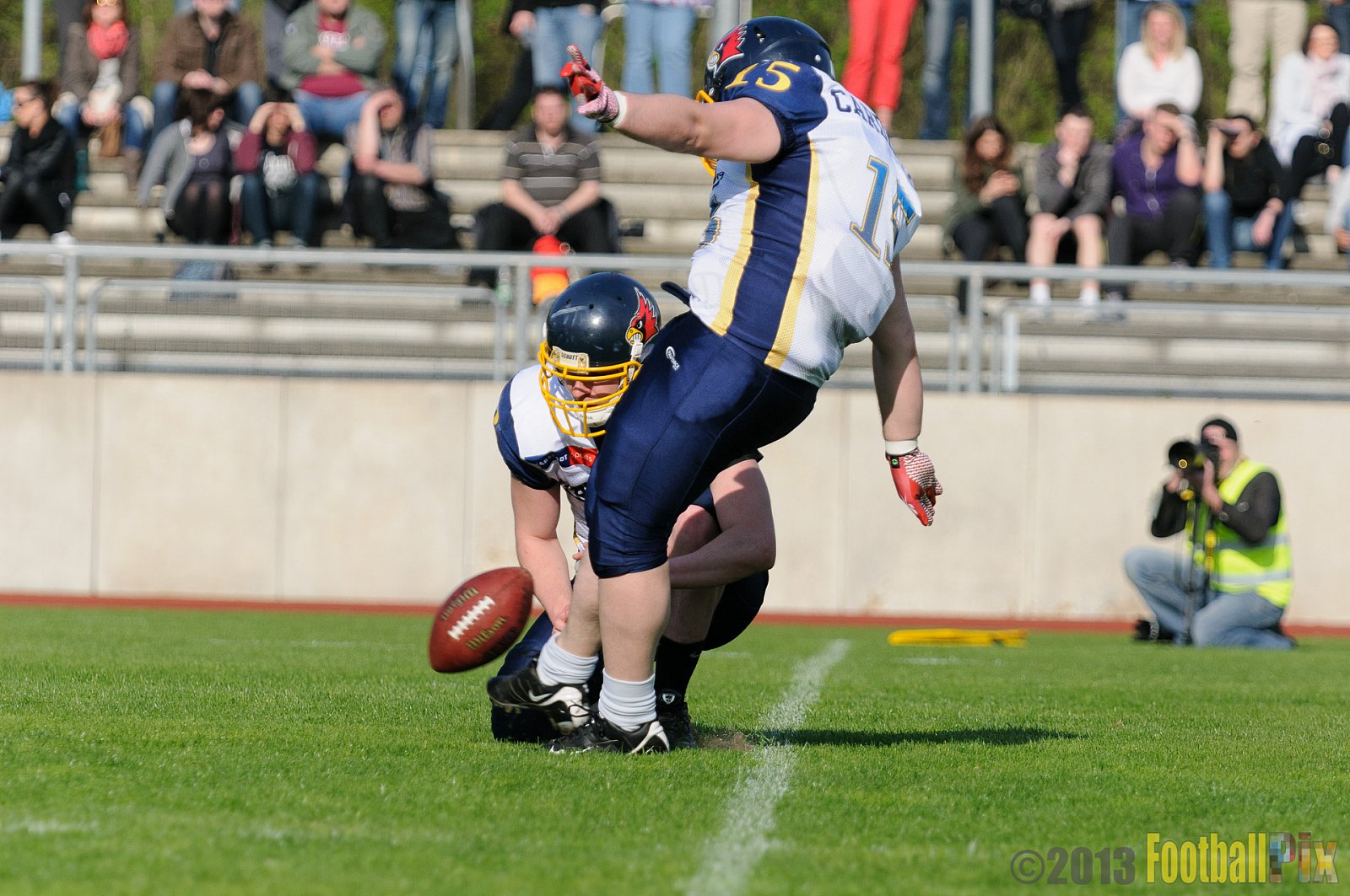 Essen Assindia Cardinals vs. Bochum Cadets - 20.04.2013 Essen Assindia Cardinals vs. Bochum Cadets (54:13) 