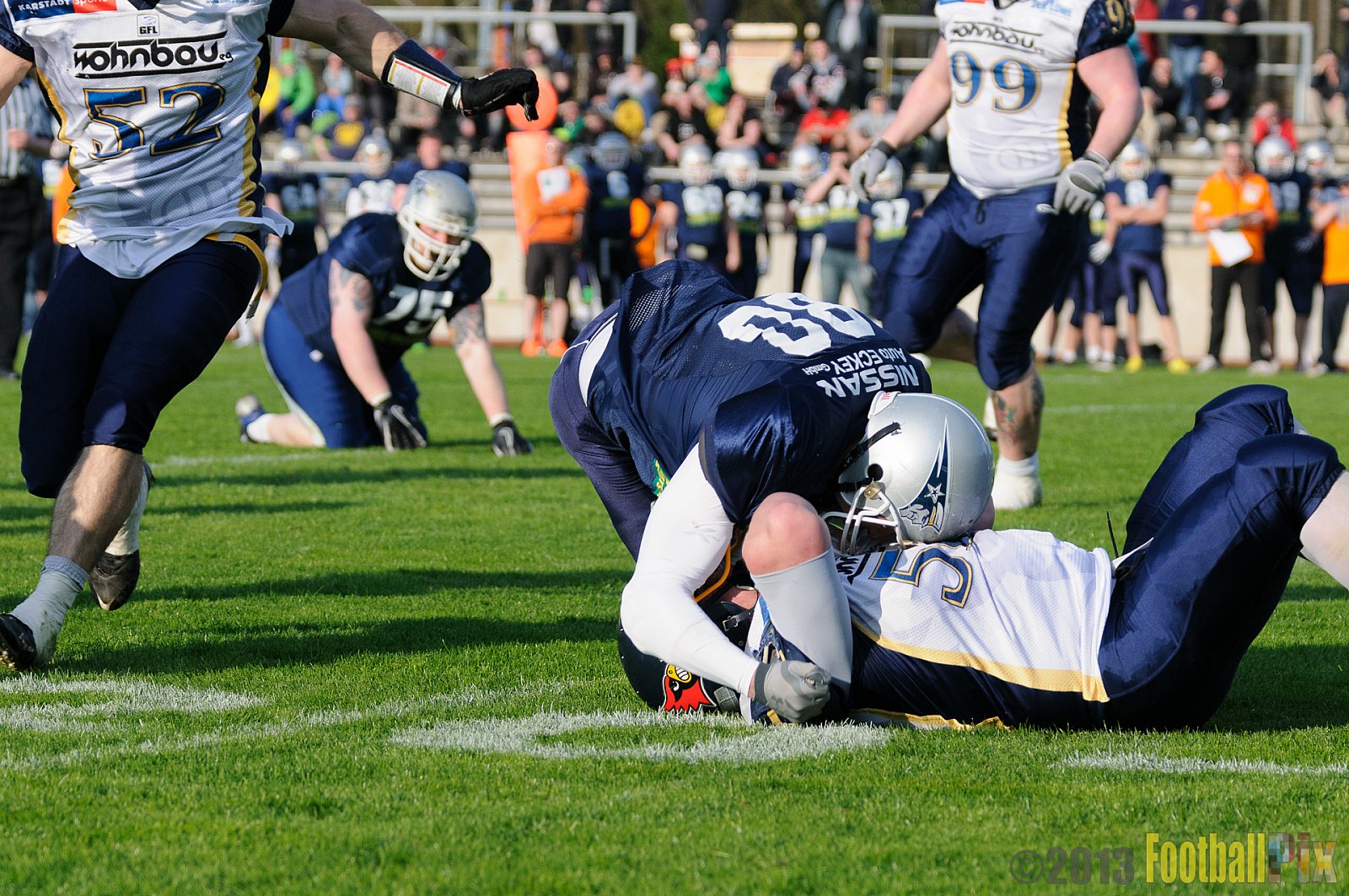 Essen Assindia Cardinals vs. Bochum Cadets - 20.04.2013 Essen Assindia Cardinals vs. Bochum Cadets (54:13) 