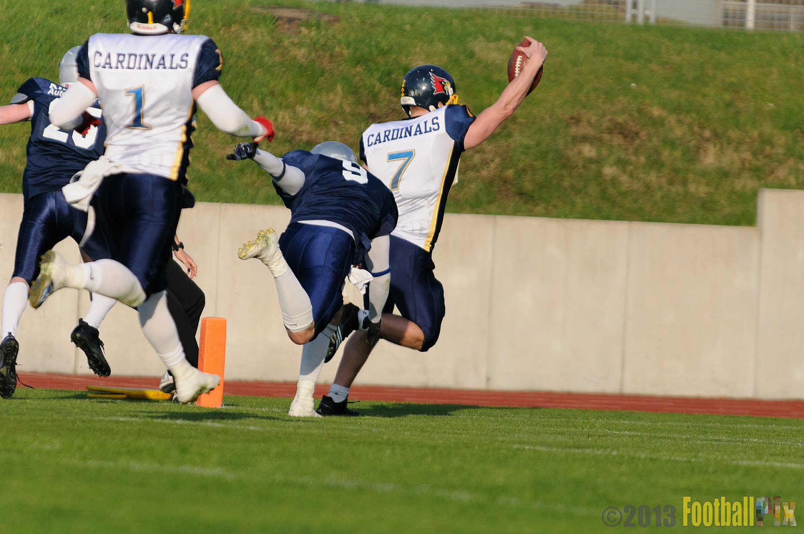 Essen Assindia Cardinals vs. Bochum Cadets - 20.04.2013 Essen Assindia Cardinals vs. Bochum Cadets (54:13) 