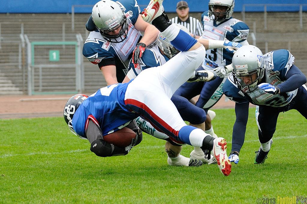 Remscheid Amboss vs. Dortmund Giants  - 21.04.2013 Remscheid Amboss vs. Dortmund Giants (13:9) 