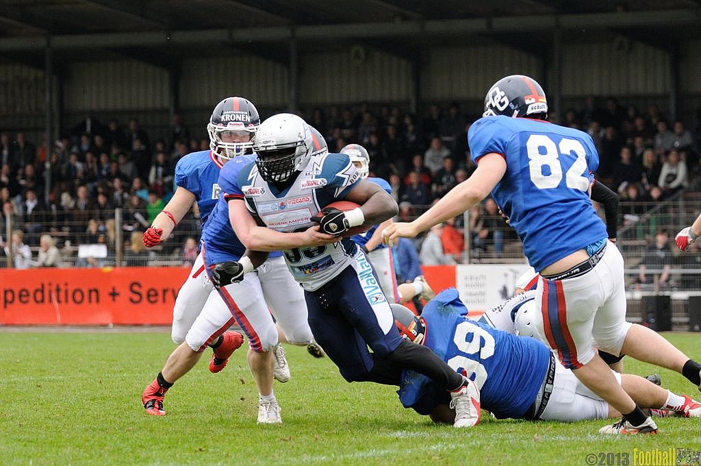 Remscheid Amboss vs. Dortmund Giants  - 21.04.2013 Remscheid Amboss vs. Dortmund Giants (13:9) 