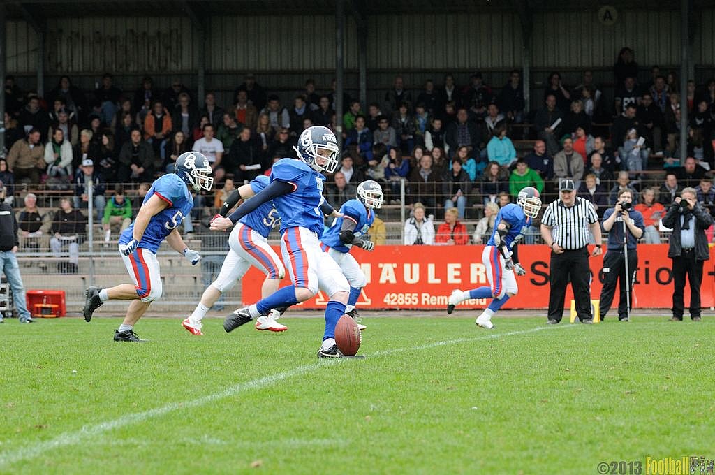 Remscheid Amboss vs. Dortmund Giants  - 21.04.2013 Remscheid Amboss vs. Dortmund Giants (13:9) 