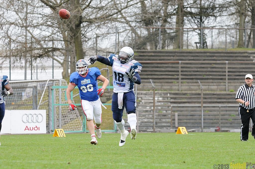 Remscheid Amboss vs. Dortmund Giants  - 21.04.2013 Remscheid Amboss vs. Dortmund Giants (13:9) 