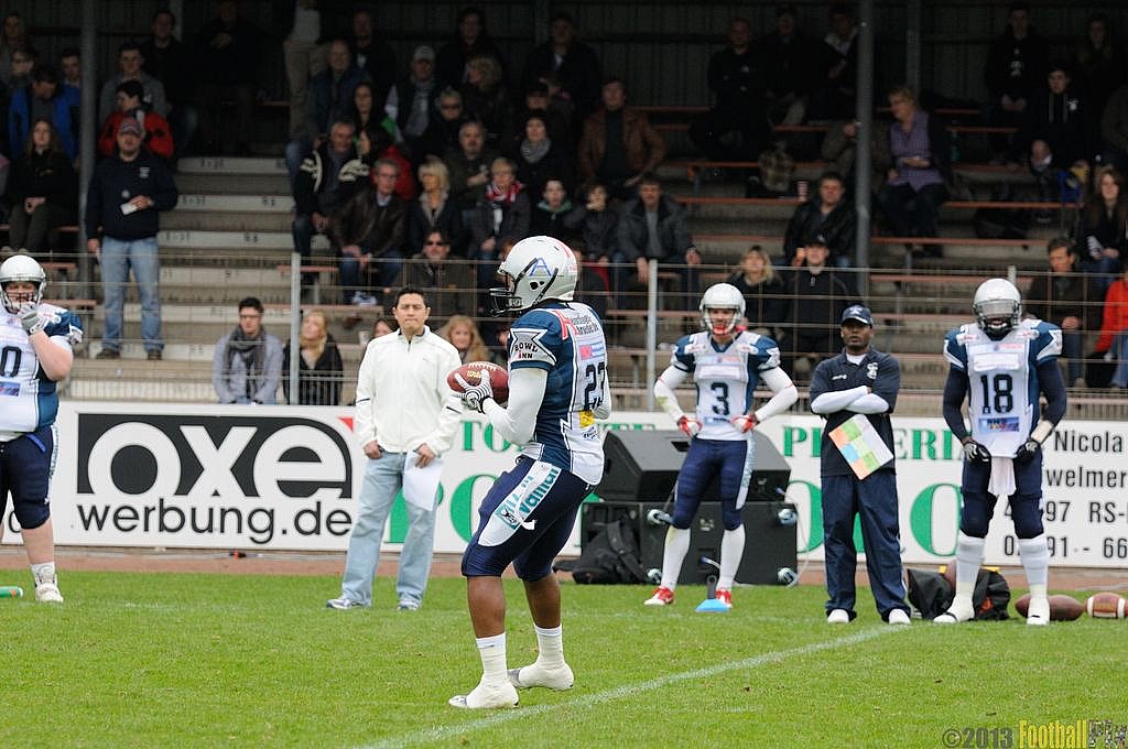 Remscheid Amboss vs. Dortmund Giants  - 21.04.2013 Remscheid Amboss vs. Dortmund Giants (13:9) 