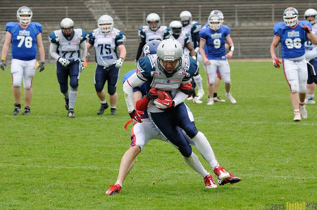 Remscheid Amboss vs. Dortmund Giants  - 21.04.2013 Remscheid Amboss vs. Dortmund Giants (13:9) 