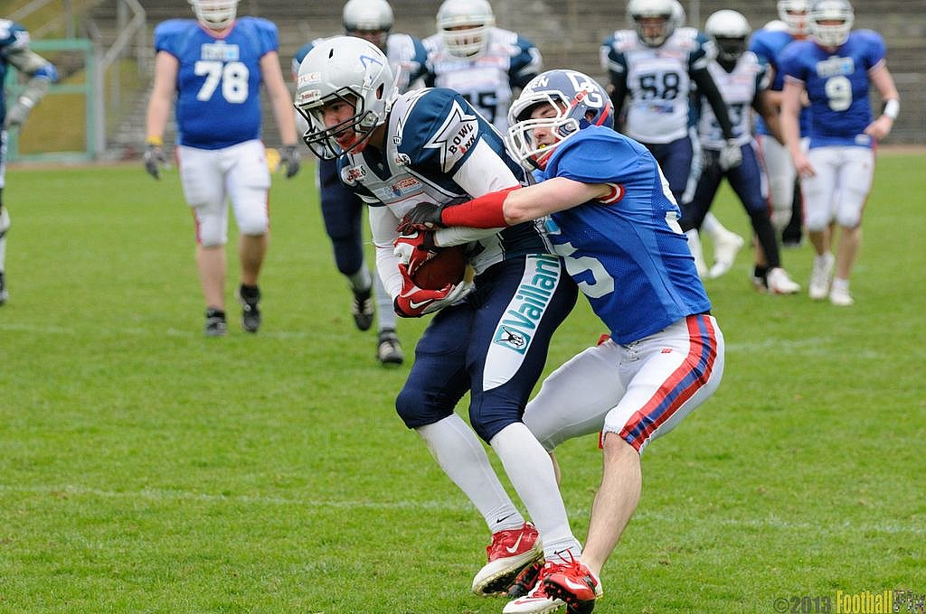 Remscheid Amboss vs. Dortmund Giants  - 21.04.2013 Remscheid Amboss vs. Dortmund Giants (13:9) 