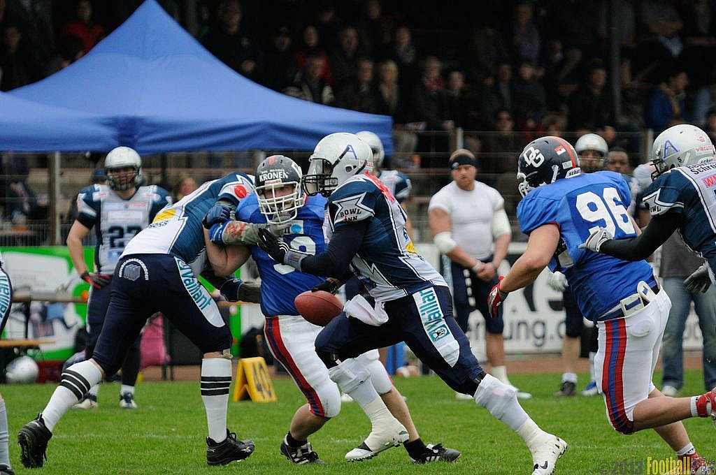 Remscheid Amboss vs. Dortmund Giants  - 21.04.2013 Remscheid Amboss vs. Dortmund Giants (13:9) 