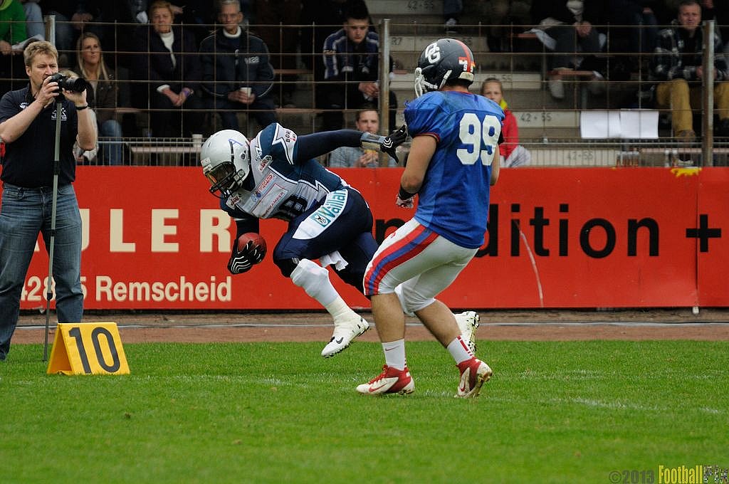 Remscheid Amboss vs. Dortmund Giants  - 21.04.2013 Remscheid Amboss vs. Dortmund Giants (13:9) 