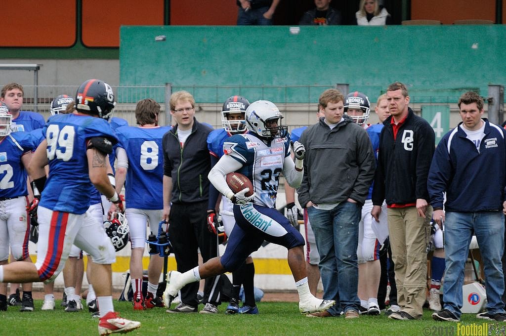 Remscheid Amboss vs. Dortmund Giants  - 21.04.2013 Remscheid Amboss vs. Dortmund Giants (13:9) 