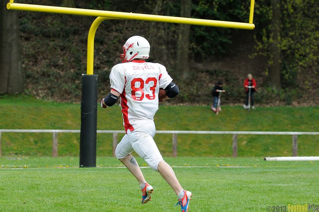 Solingen Paladins vs. Gelsenkirchen Devils  - 28.04.2013 Solingen Paladins vs. Gelsenkirchen Devils (27:14) 