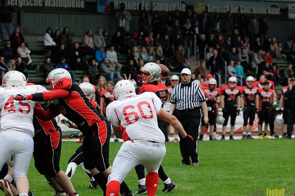 Solingen Paladins vs. Gelsenkirchen Devils  - 28.04.2013 Solingen Paladins vs. Gelsenkirchen Devils (27:14) 
