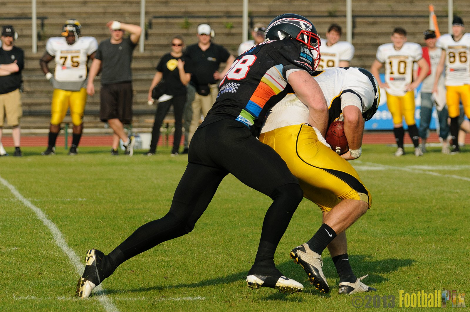 Düsseldorf Panther	vs. Berlin Adler  - 08.06.2013 GFL Nord: Düsseldorf Panther vs. Berlin Adler (10:27)
