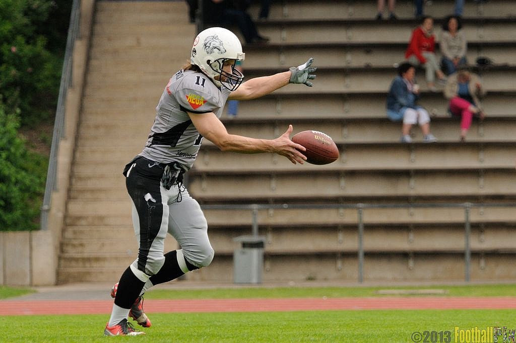 09.06.2013 Mönchengladbach Wolfpack vs. Cologne Falcons II (28:13) 