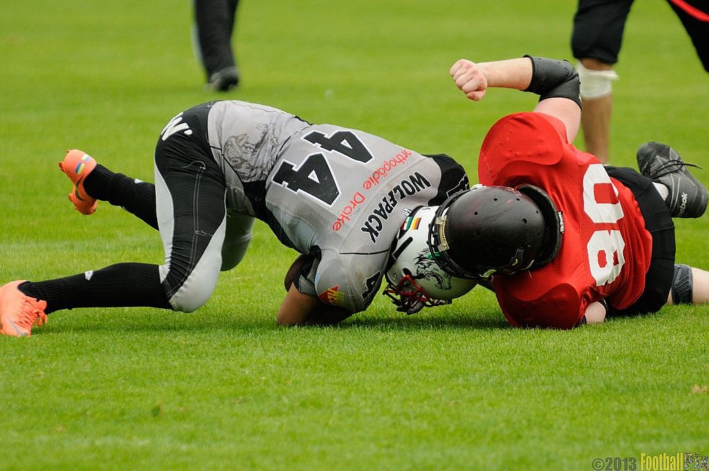 09.06.2013 Mönchengladbach Wolfpack vs. Cologne Falcons II (28:13) 