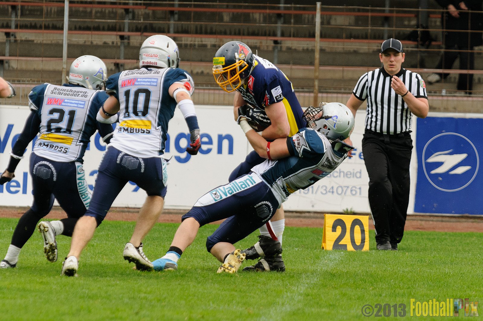 Remscheid Amboss vs. Essen Assindia Cardinals  - 23.06.2013 Remscheid Amboss vs. Essen Assindia Cardinals (10:0) 