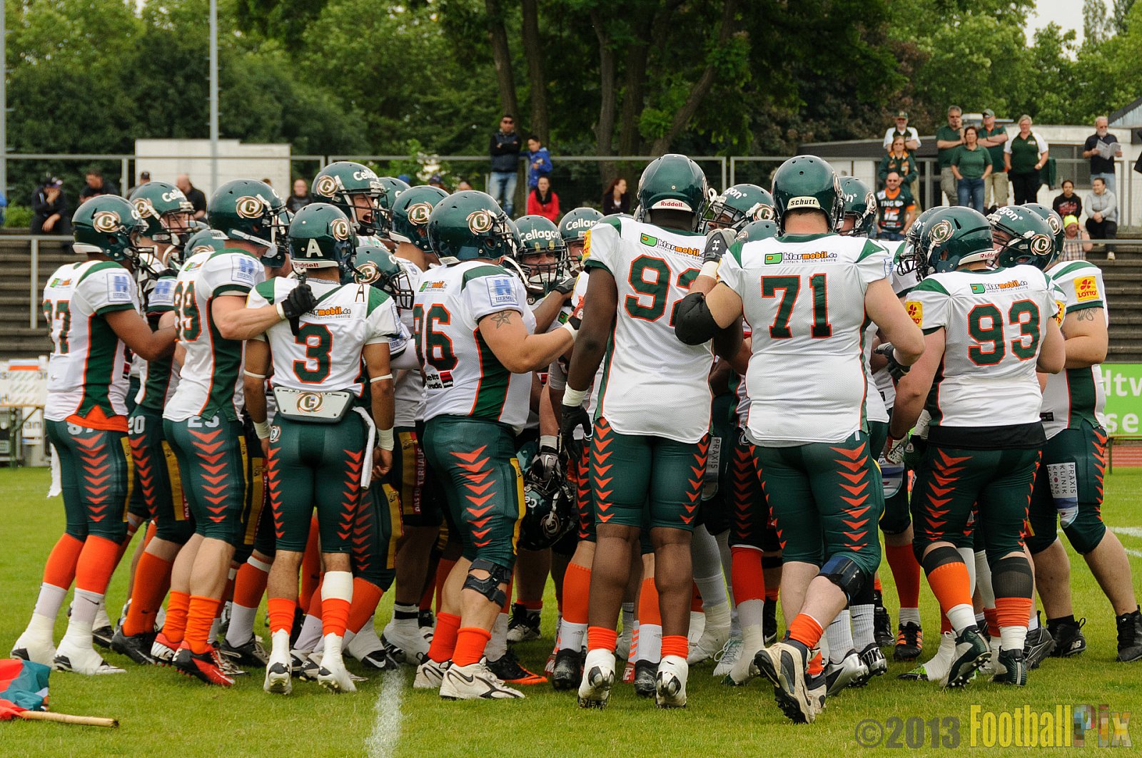 Düsseldorf Panther vs. Kiel Baltic Hurricanes - 30.06.2013 GFL Nord: Düsseldorf Panther vs. Kiel Baltic Hurricanes (10:47) 