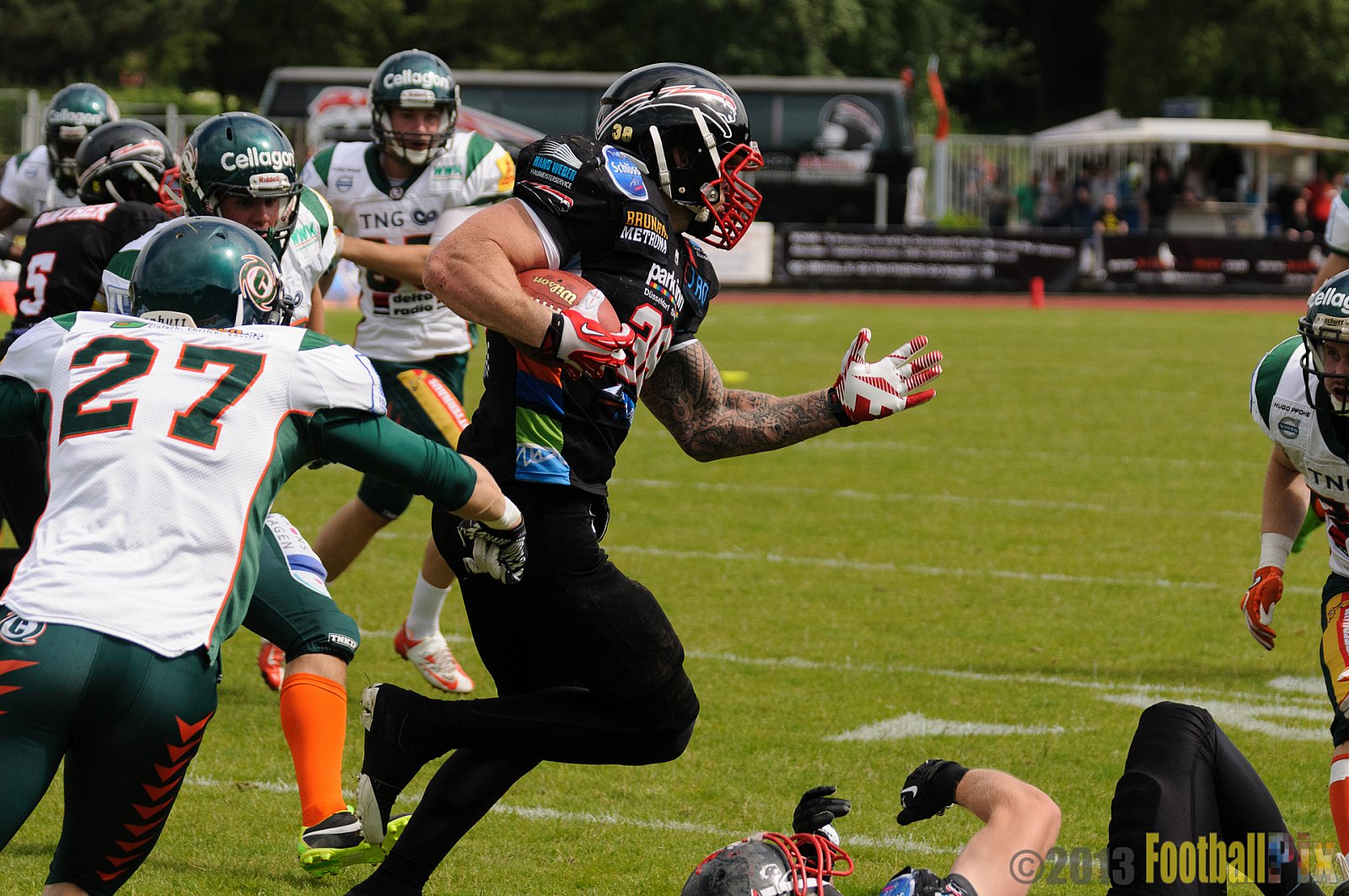 Düsseldorf Panther vs. Kiel Baltic Hurricanes - 30.06.2013 GFL Nord: Düsseldorf Panther vs. Kiel Baltic Hurricanes (10:47) 