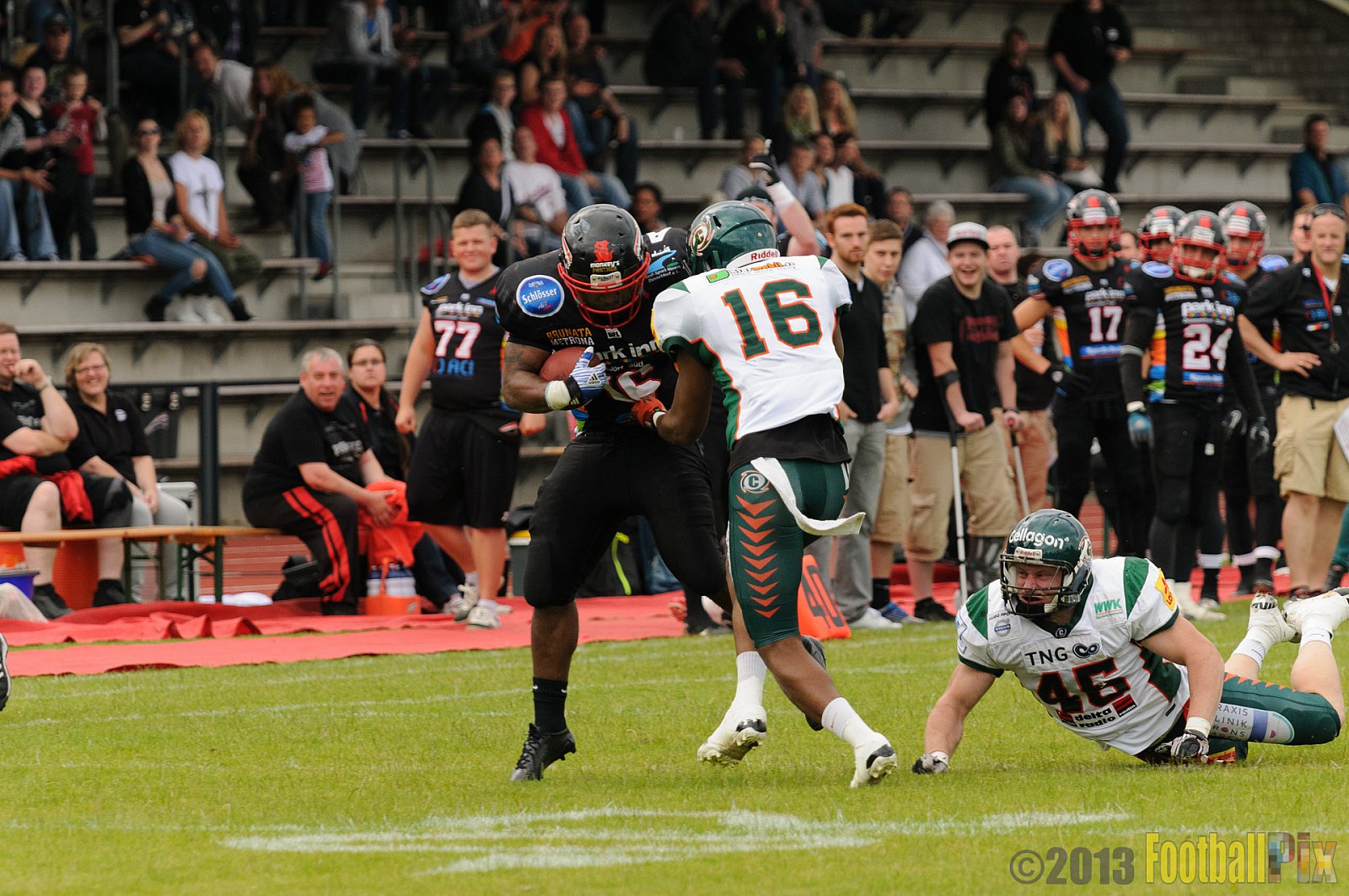 Düsseldorf Panther vs. Kiel Baltic Hurricanes - 30.06.2013 GFL Nord: Düsseldorf Panther vs. Kiel Baltic Hurricanes (10:47) 