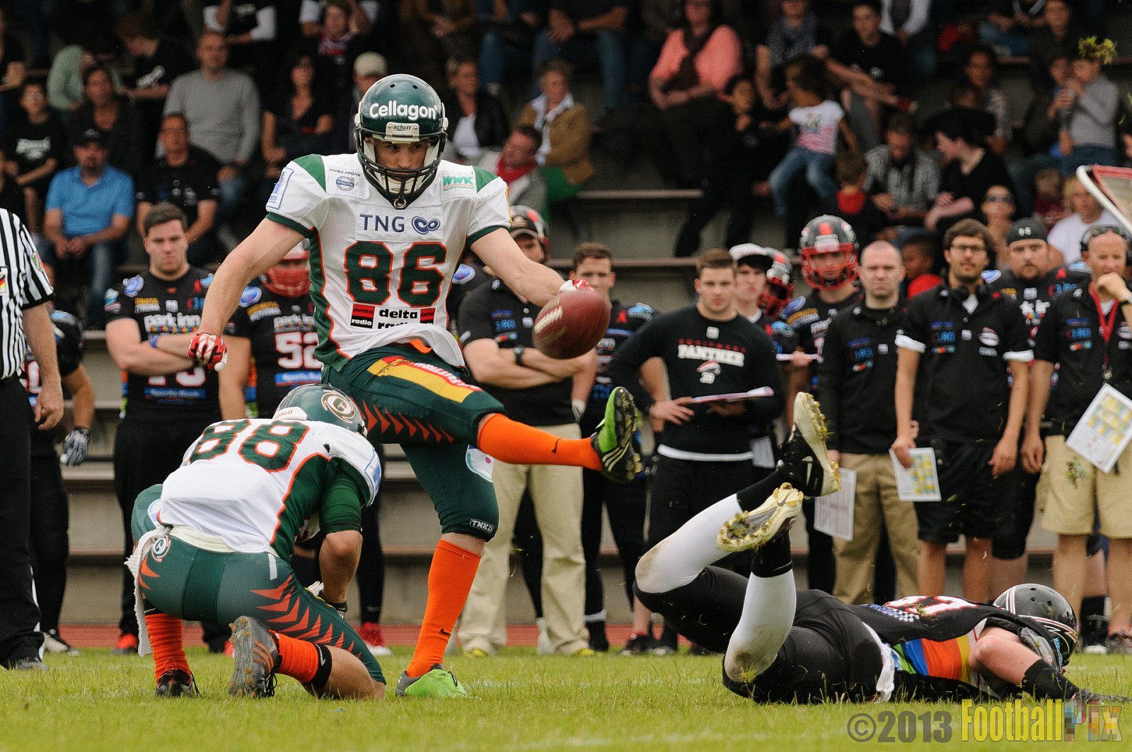 Düsseldorf Panther vs. Kiel Baltic Hurricanes - 30.06.2013 GFL Nord: Düsseldorf Panther vs. Kiel Baltic Hurricanes (10:47) 