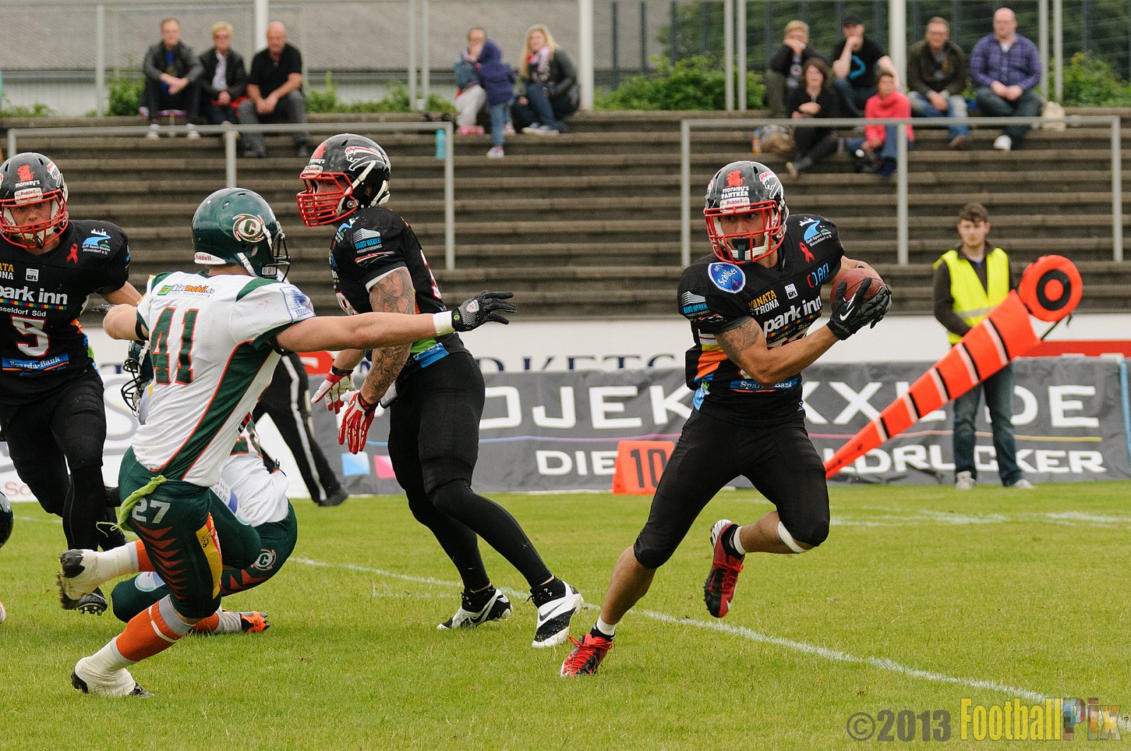 Düsseldorf Panther vs. Kiel Baltic Hurricanes - 30.06.2013 GFL Nord: Düsseldorf Panther vs. Kiel Baltic Hurricanes (10:47) 