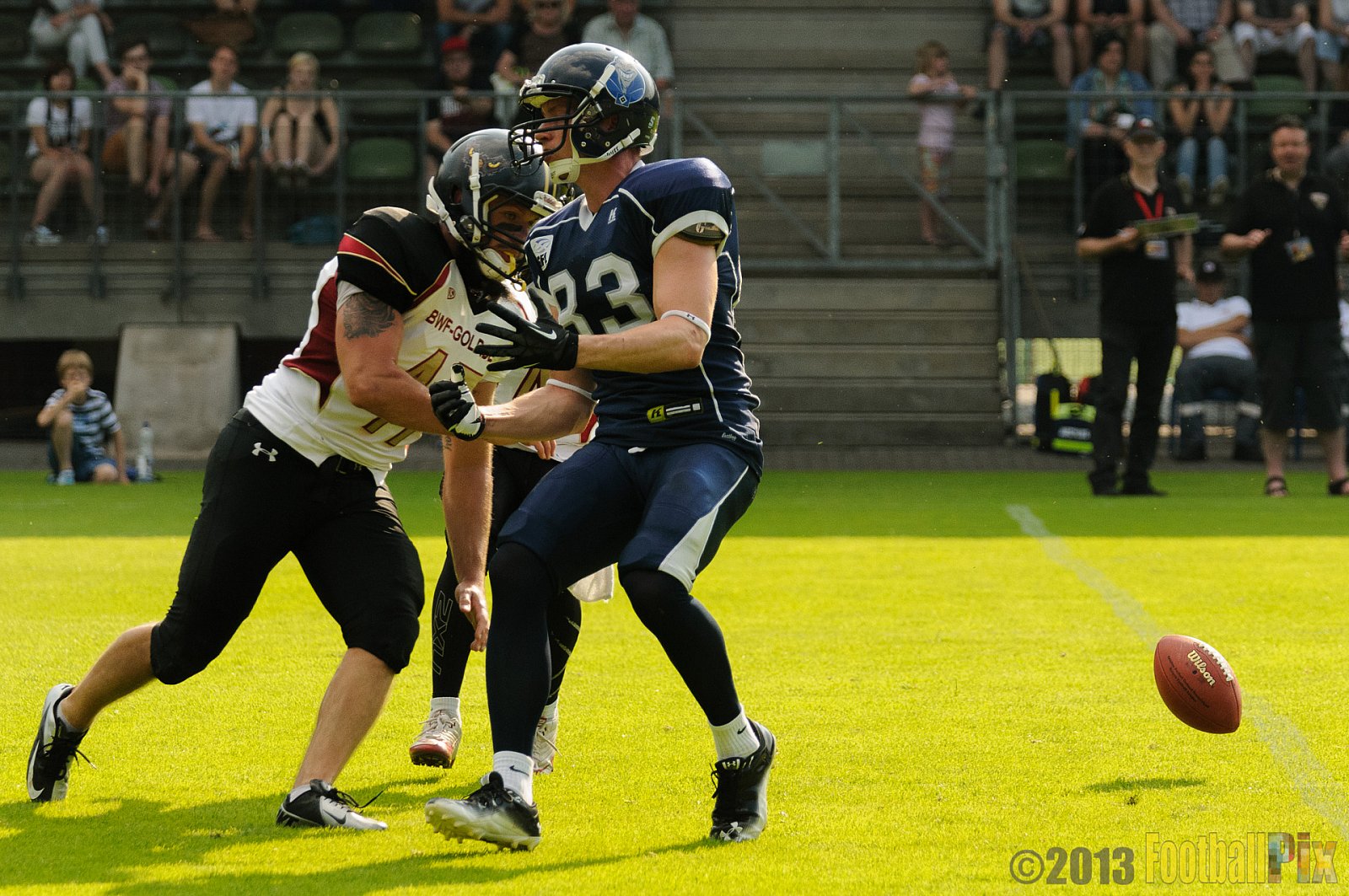 Cologne Falcons vs. Hamburg Blue Devils - 06.07.2013 GFL Nord: Cologne Falcons vs. Hamburg Blue Devils (14:42) 