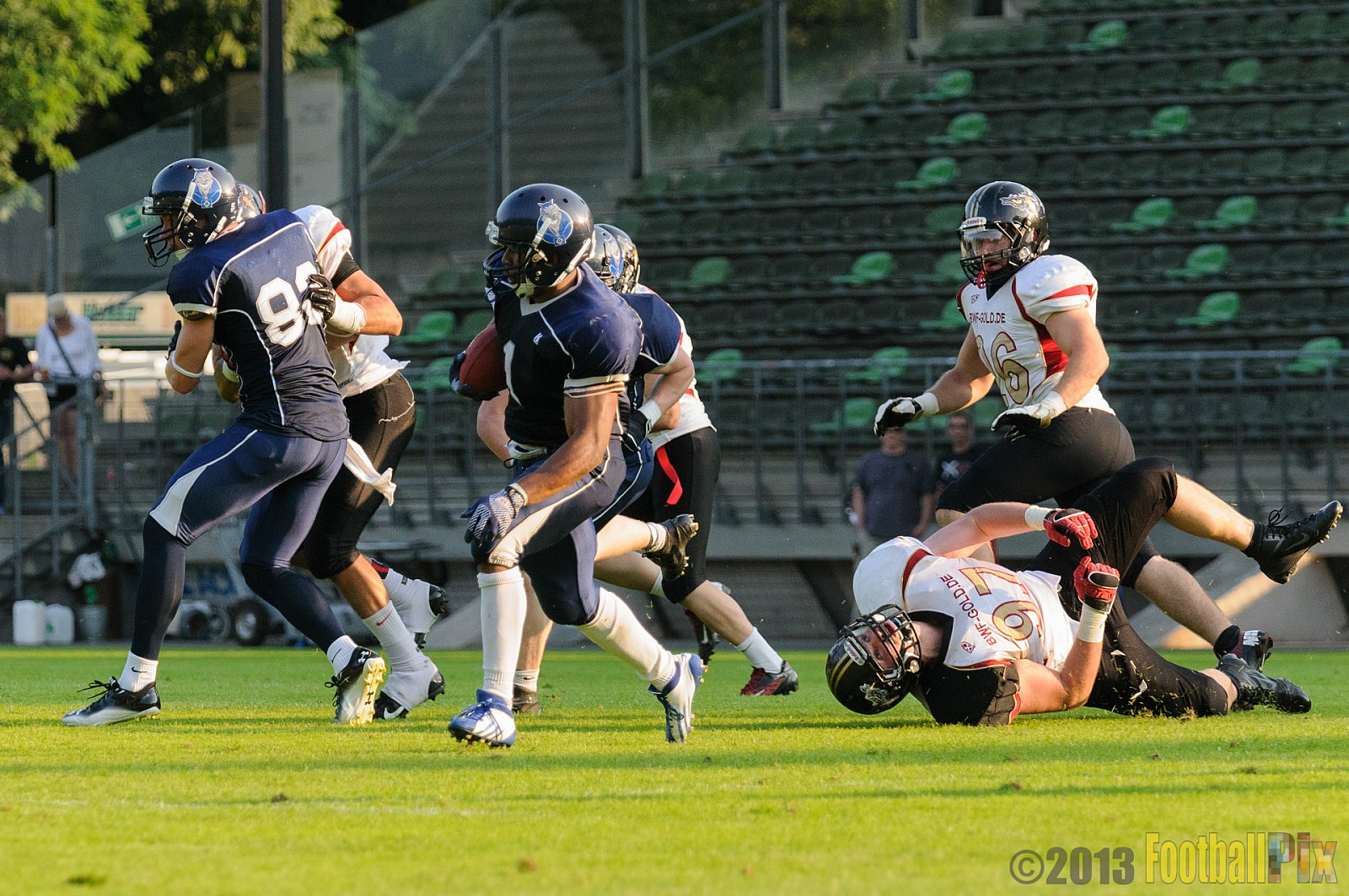 Cologne Falcons vs. Hamburg Blue Devils - 06.07.2013 GFL Nord: Cologne Falcons vs. Hamburg Blue Devils (14:42) 