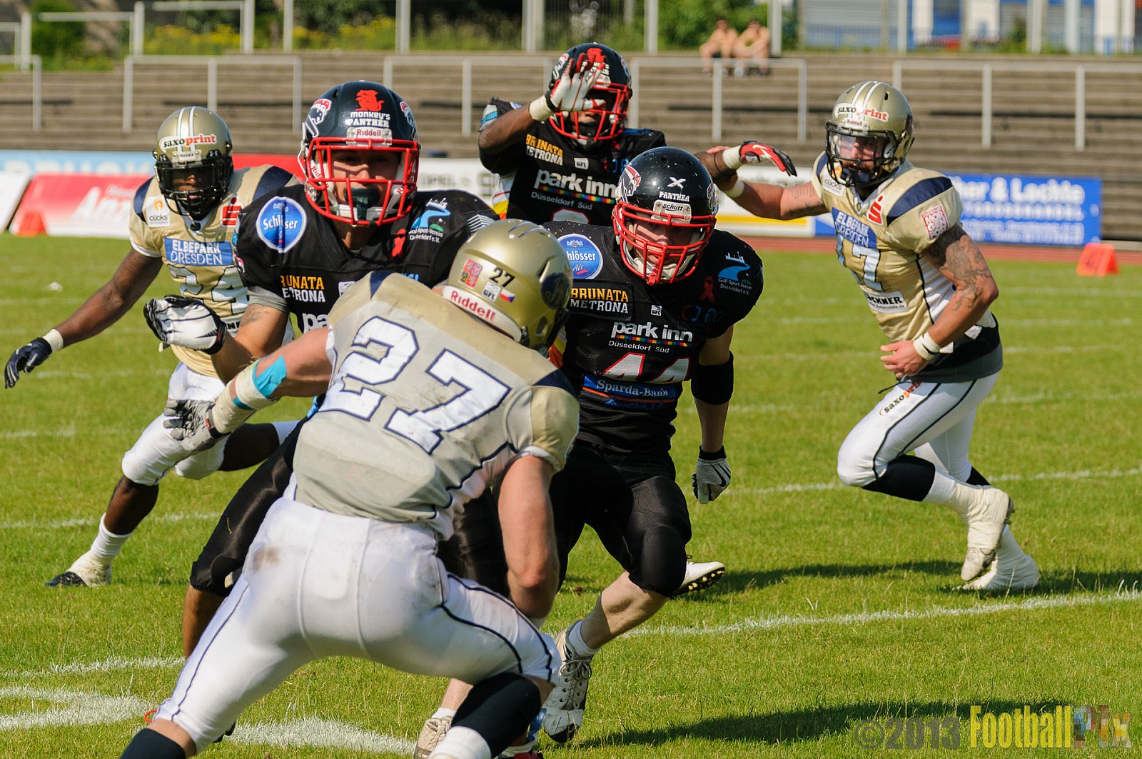 Düsseldorf Panther vs. Dresden Monarchs - 07.07.2013 GFL Nord: Düsseldorf Panther vs. Dresden Monarchs (14:42) 