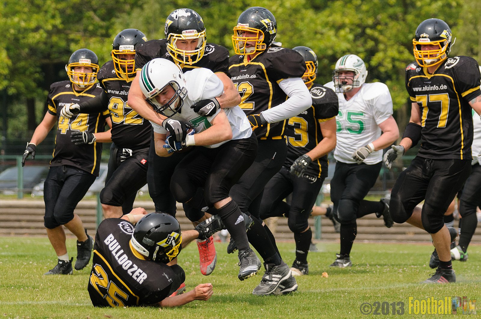 Düsseldorf Bulldozer vs. Mülheim Shamrocks - 14.07.2013 Düsseldorf Bulldozer vs. Mülheim Shamrocks (34:0) 