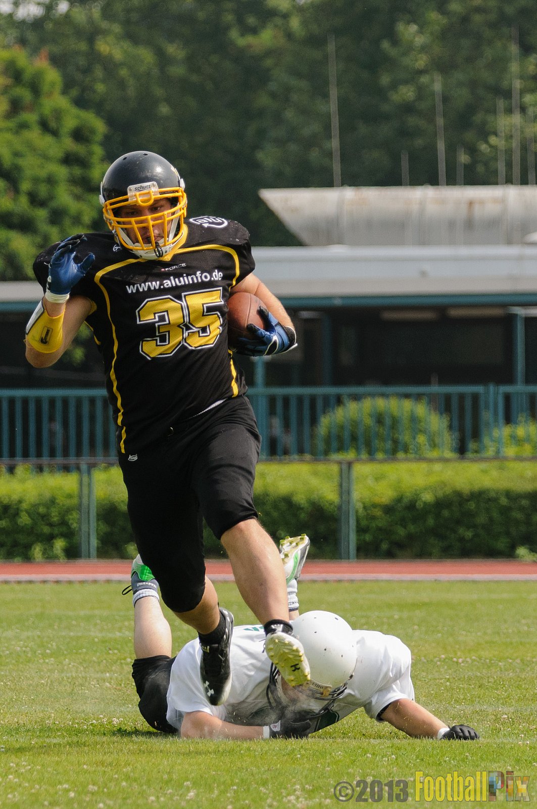 Düsseldorf Bulldozer vs. Mülheim Shamrocks - 14.07.2013 Düsseldorf Bulldozer vs. Mülheim Shamrocks (34:0) 