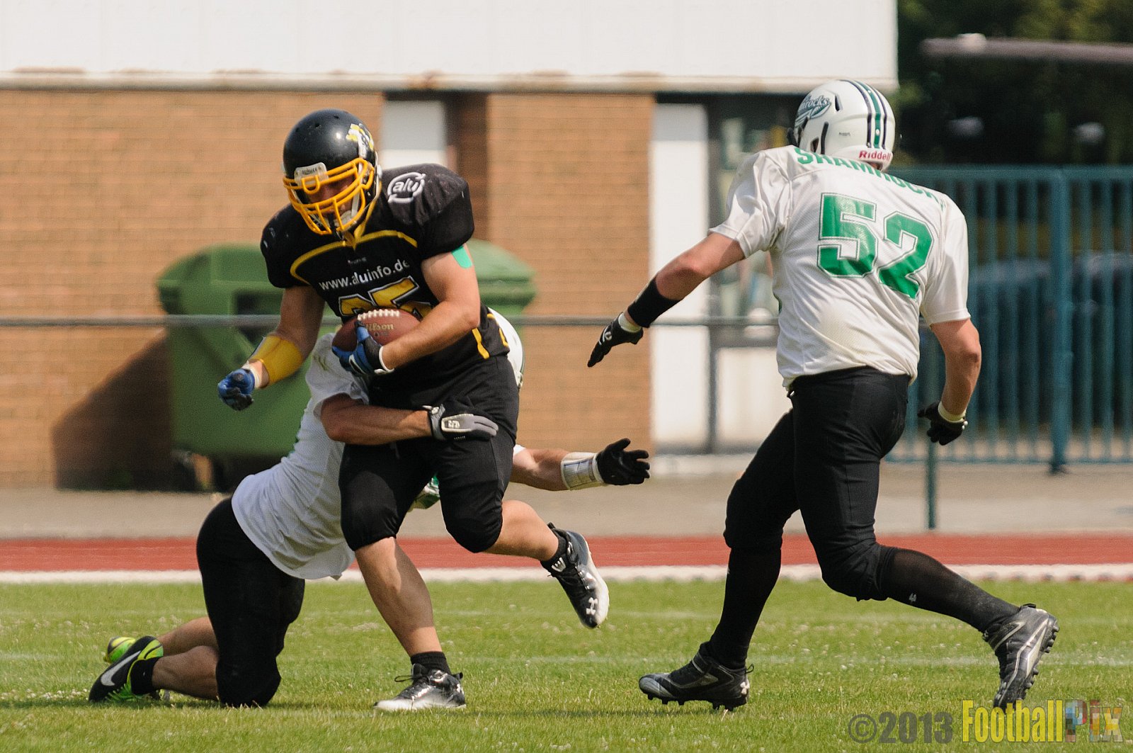 Düsseldorf Bulldozer vs. Mülheim Shamrocks - 14.07.2013 Düsseldorf Bulldozer vs. Mülheim Shamrocks (34:0) 