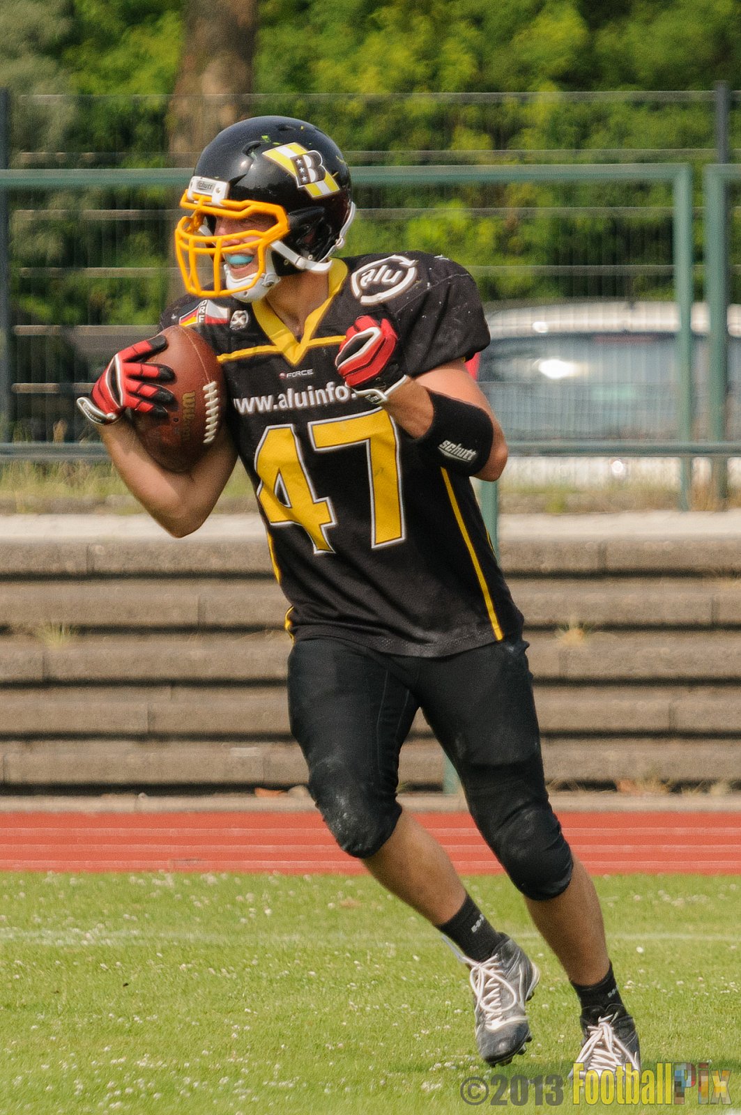 Düsseldorf Bulldozer vs. Mülheim Shamrocks - 14.07.2013 Düsseldorf Bulldozer vs. Mülheim Shamrocks (34:0) 