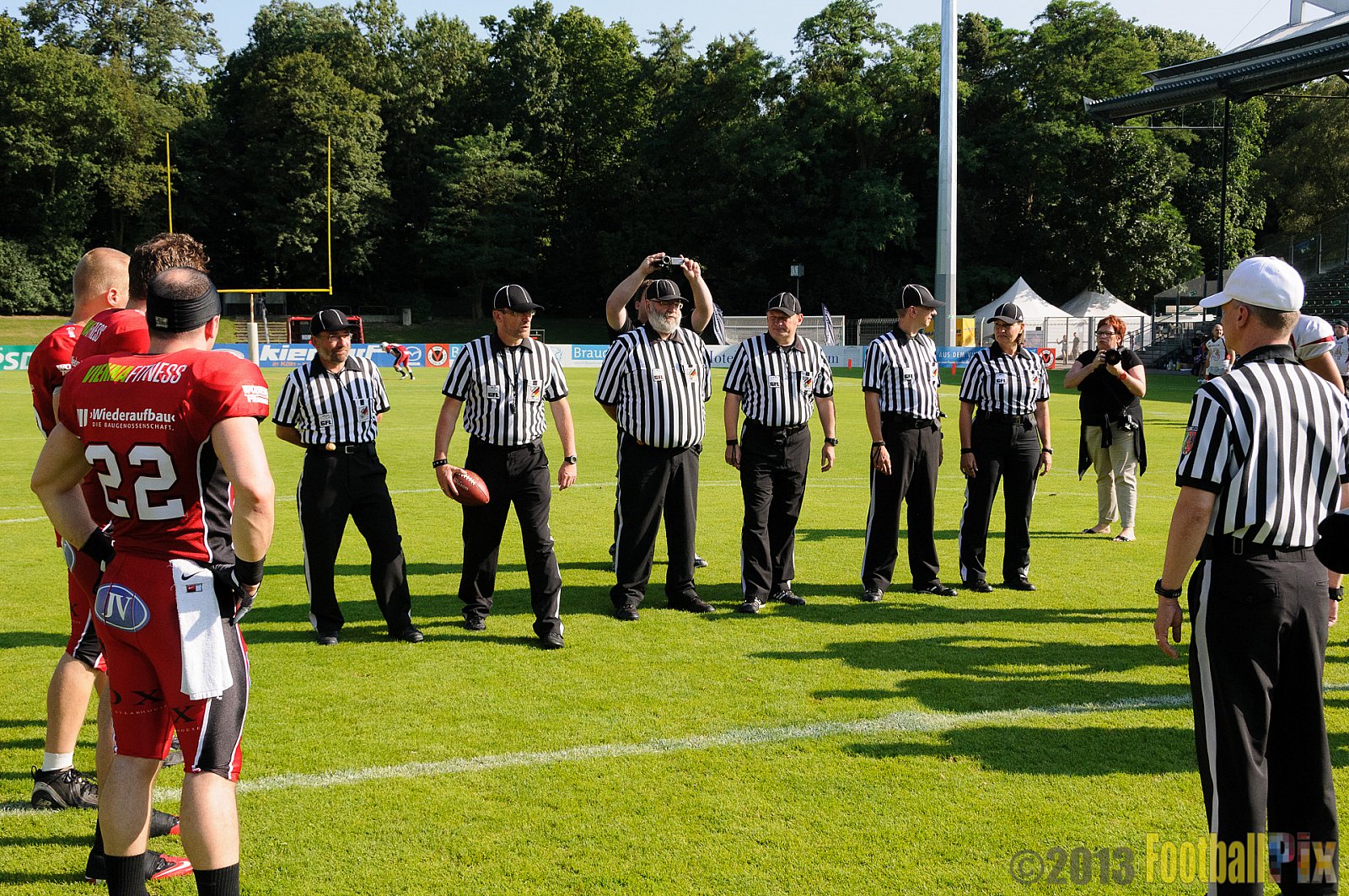 Cologne Falcons vs. Braunschweig FFC (New Yorker Lions) - 20.07.2013 GFL Nord: Cologne Falcons vs. Braunschweig FFC (New Yorker Lions) (13:56) 