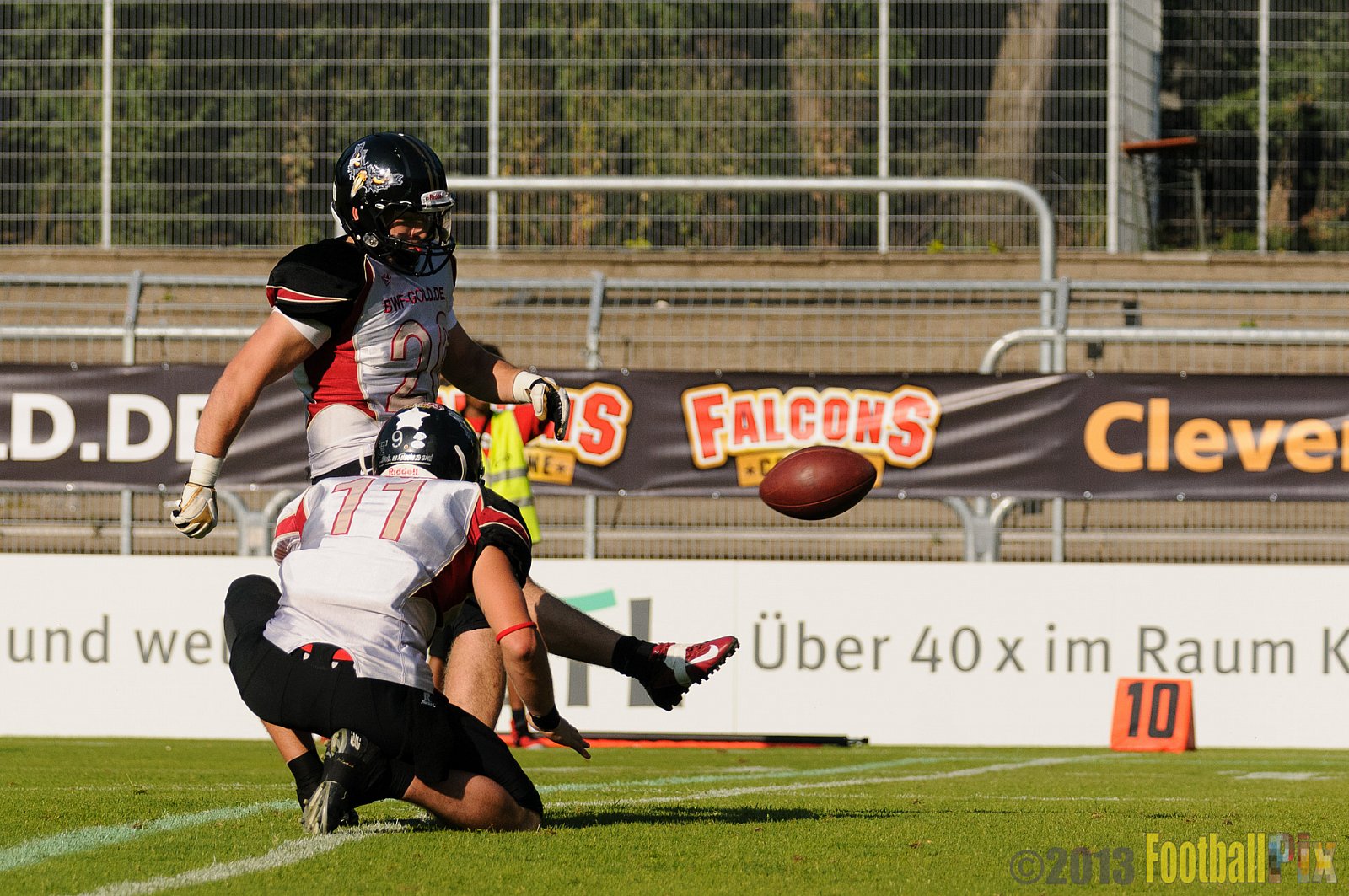 Cologne Falcons vs. Braunschweig FFC (New Yorker Lions) - 20.07.2013 GFL Nord: Cologne Falcons vs. Braunschweig FFC (New Yorker Lions) (13:56) 