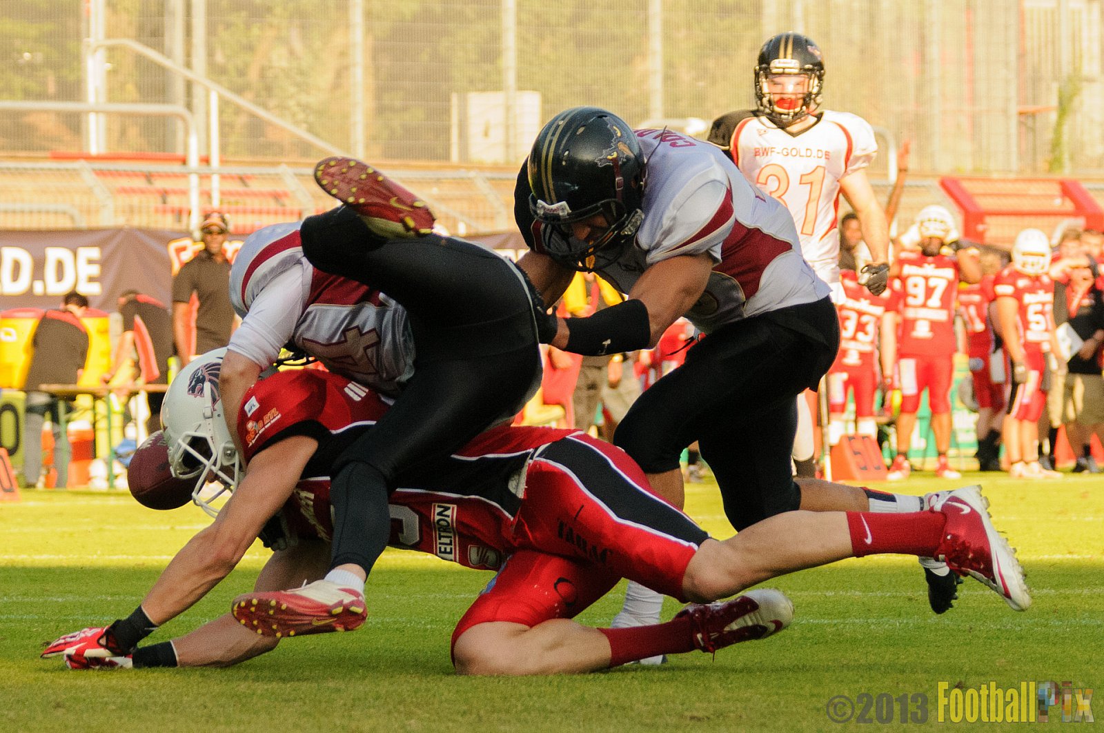 Cologne Falcons vs. Braunschweig FFC (New Yorker Lions) - 20.07.2013 GFL Nord: Cologne Falcons vs. Braunschweig FFC (New Yorker Lions) (13:56) 