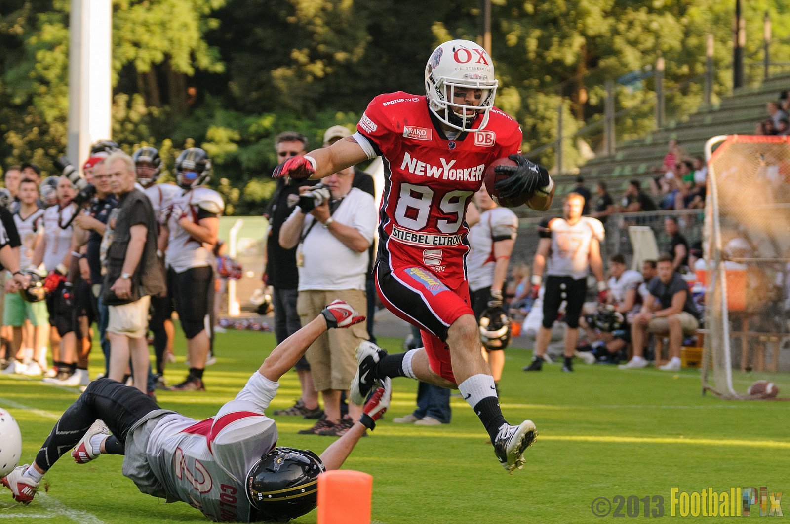 Cologne Falcons vs. Braunschweig FFC (New Yorker Lions) - 20.07.2013 GFL Nord: Cologne Falcons vs. Braunschweig FFC (New Yorker Lions) (13:56) 