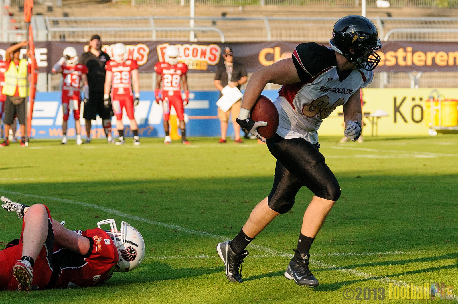 Cologne Falcons vs. Braunschweig FFC (New Yorker Lions) - 20.07.2013 GFL Nord: Cologne Falcons vs. Braunschweig FFC (New Yorker Lions) (13:56) 