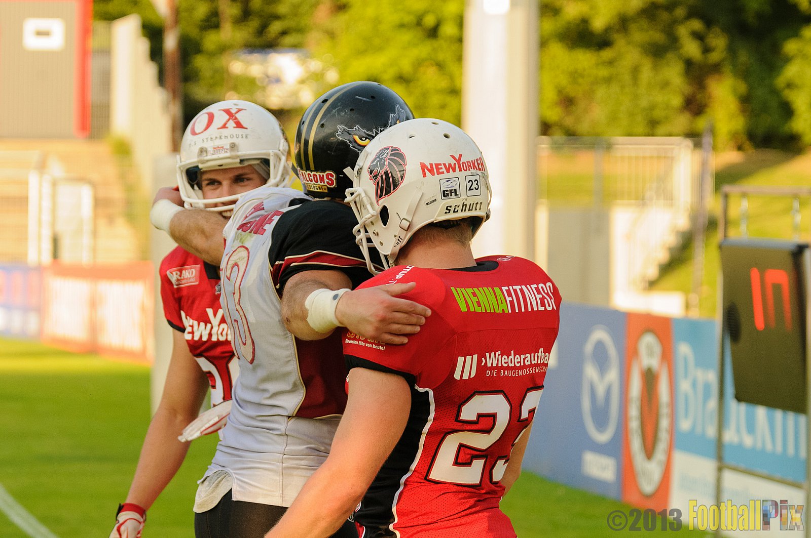 Cologne Falcons vs. Braunschweig FFC (New Yorker Lions) - 20.07.2013 GFL Nord: Cologne Falcons vs. Braunschweig FFC (New Yorker Lions) (13:56) 