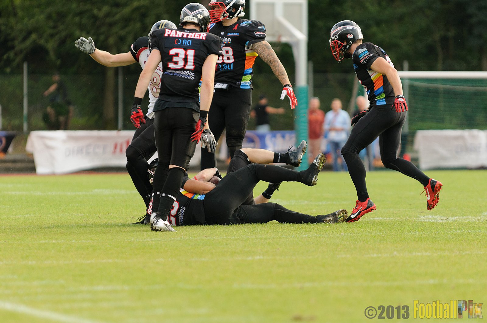 Düsseldorf Panther vs. Cologne Falcons - 31.08.2013 GFL Nord: Düsseldorf Panther vs. Cologne Falcons (28:21) 