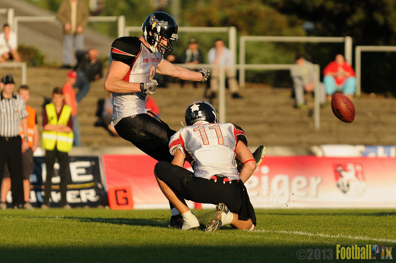 Düsseldorf Panther vs. Cologne Falcons - 31.08.2013 GFL Nord: Düsseldorf Panther vs. Cologne Falcons (28:21) 