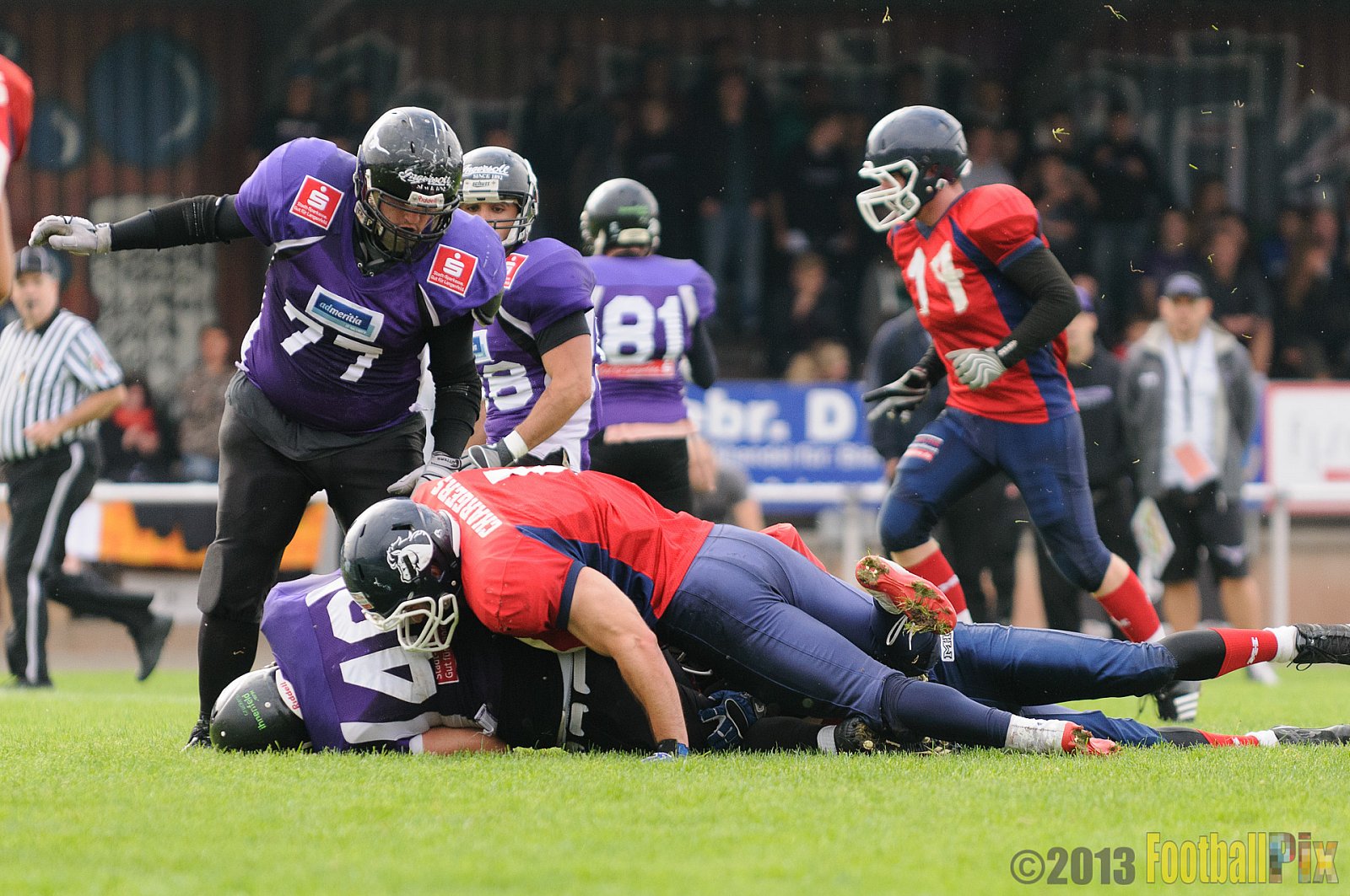 Langenfeld Longhorns vs. Recklinghausen Chargers - 08.09.2013 Langenfeld Longhorns vs. Recklinghausen Chargers (26:0) 