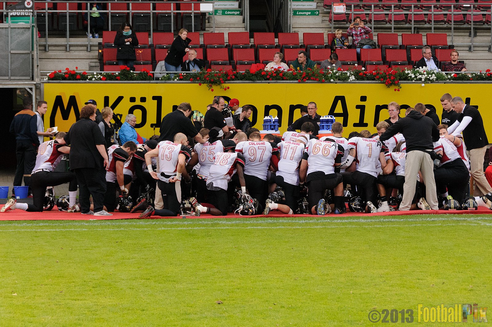 Relegationsspiel Cologne Falcons vs. Bielefeld Bulldogs - 21.09.2013 GFL Nord: Relegationsspiel Cologne Falcons vs. Bielefeld Bulldogs (42:30) 