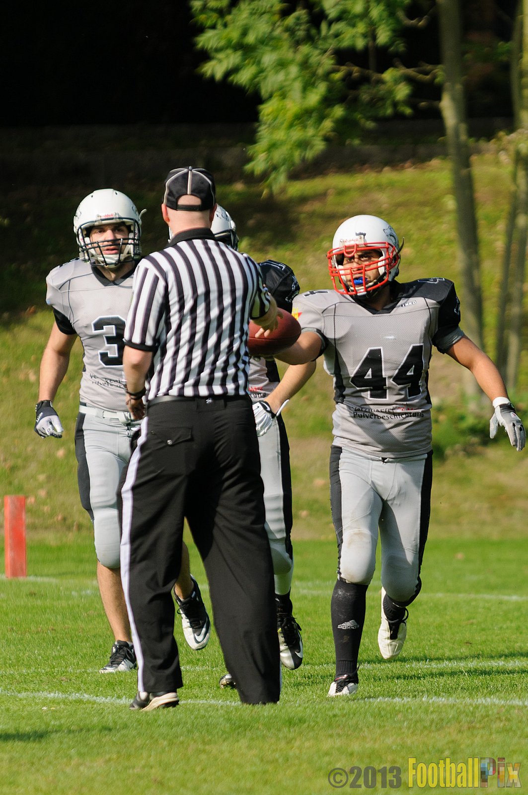 Mönchengladbach Wolfpack vs. Bonn Gamecocks II - 28.09.2013 Mönchengladbach Wolfpack vs. Bonn Gamecocks II (50:0) 