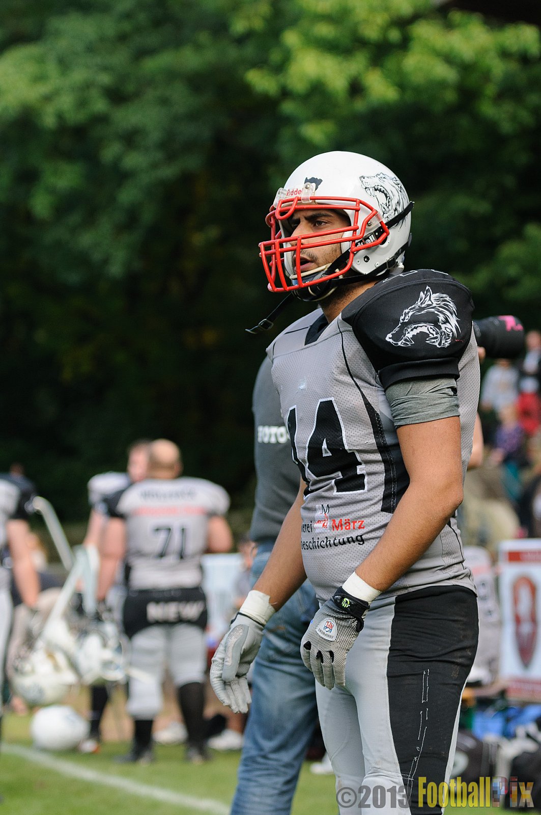 Mönchengladbach Wolfpack vs. Bonn Gamecocks II - 28.09.2013 Mönchengladbach Wolfpack vs. Bonn Gamecocks II (50:0) 
