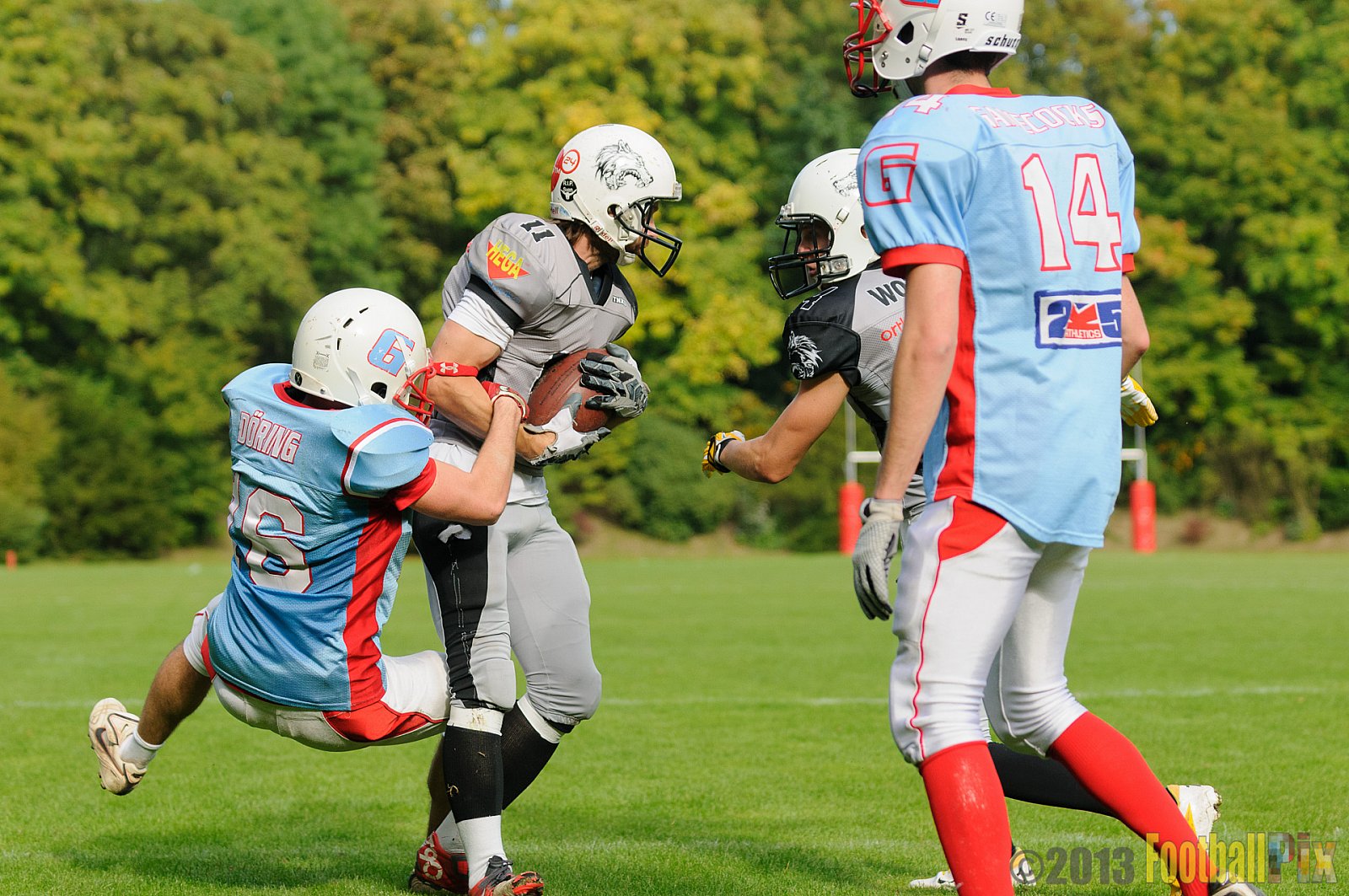 Mönchengladbach Wolfpack vs. Bonn Gamecocks II - 28.09.2013 Mönchengladbach Wolfpack vs. Bonn Gamecocks II (50:0) 