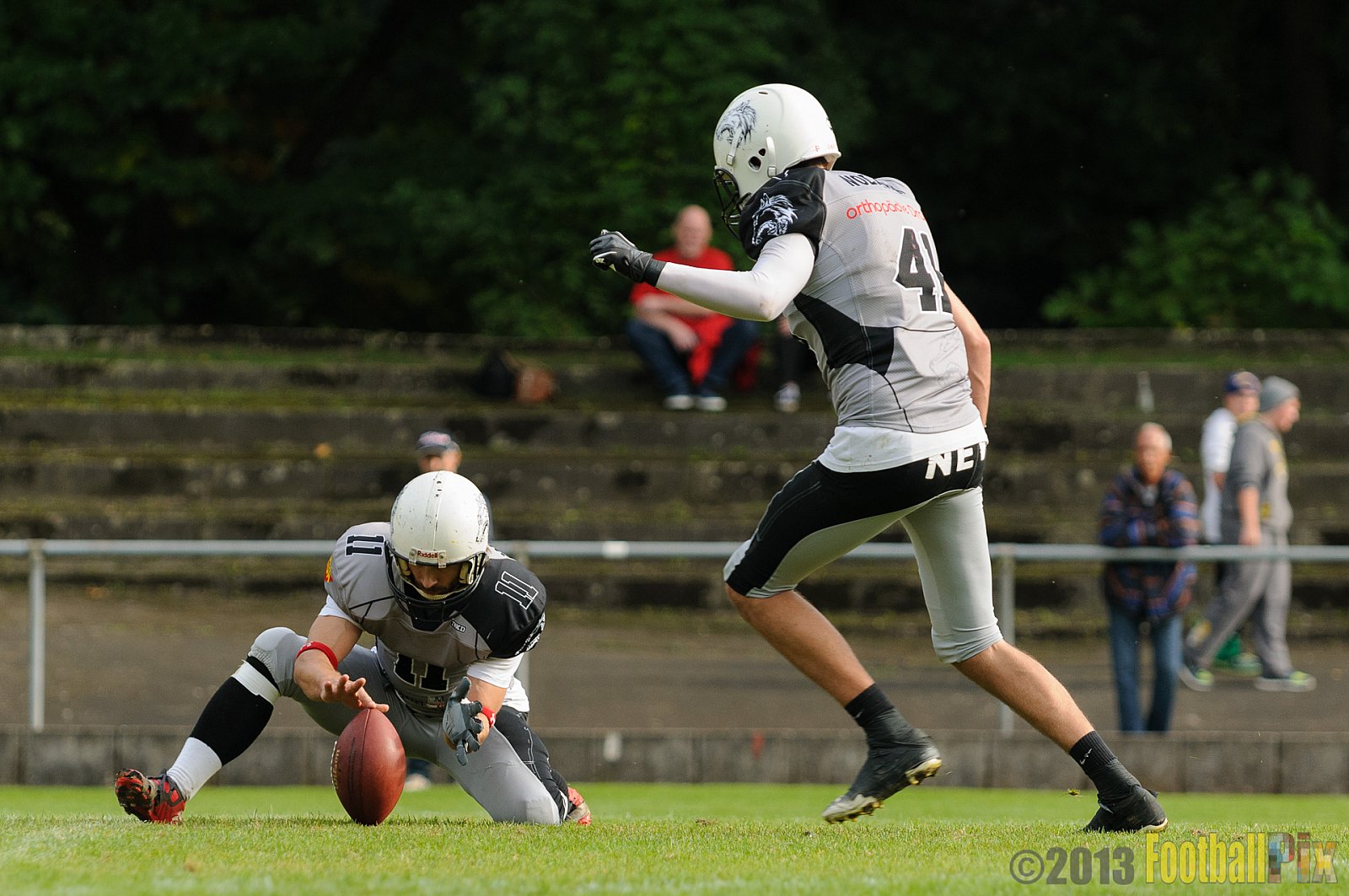 Mönchengladbach Wolfpack vs. Bonn Gamecocks II - 28.09.2013 Mönchengladbach Wolfpack vs. Bonn Gamecocks II (50:0) 